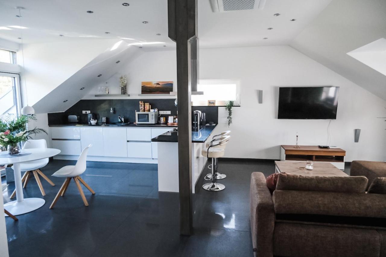 Modern Loft/Apartment Near Bonn Dtag/Dhl/Un كونغسوينتر المظهر الخارجي الصورة